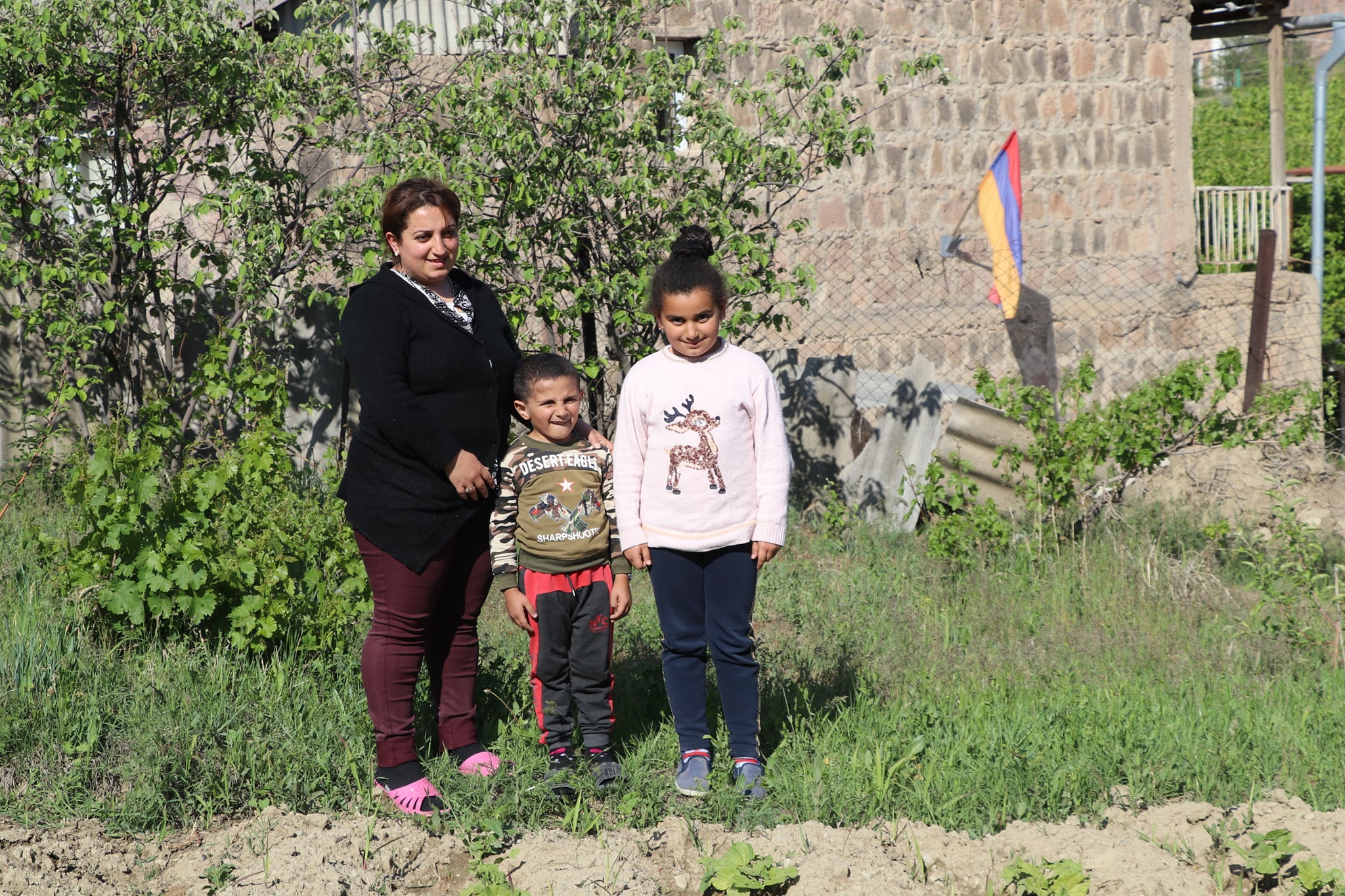 ԱՋԱԿՑՈՒԹՅՈՒՆ ԱՐԵՆԻ, ԿԵՉՈՒՏ ԵՎ ԳՆԴԵՎԱԶ ԲՆԱԿԱՎԱՅՐԵՐԻ ԲՆԱԿԻՉՆԵՐԻՆ