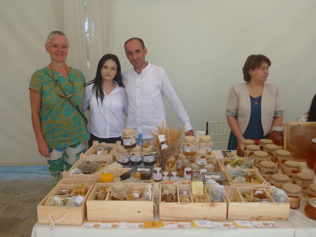 ՏԱՐՎԱ ԱՄԵՆԱՔԱՂՑՐ ՑՈՒՑԱՀԱՆԴԵՍ-ՏՈՆԱՎԱՃԱՌԻՆ ՄԱՍՆԱԿՑՈՒՄ ԷՐ ՆԱԵՎ «ԼԵՌՆԱՅԻՆ ՀՐԱՇՔ ՄԵՂՐ»-Ը